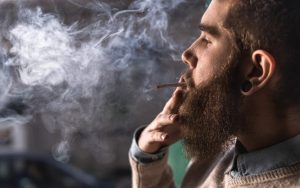 Palenie cannabis w skrócie, GrubyLoL.com
